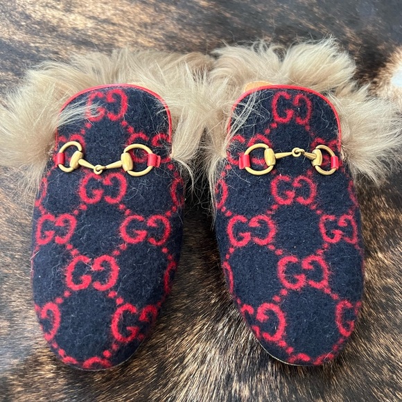 SOLD!! GUCCI DOUBLE GG WOOL/SHEARLING FUR MULE/SHOES/SLIDE - Picture 2 of 9